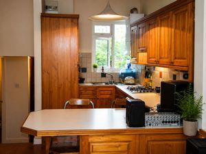 Photo 2- click for photo gallery